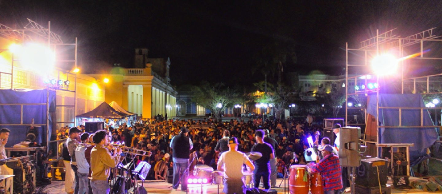 a live band plays to a crowd in Trinidad