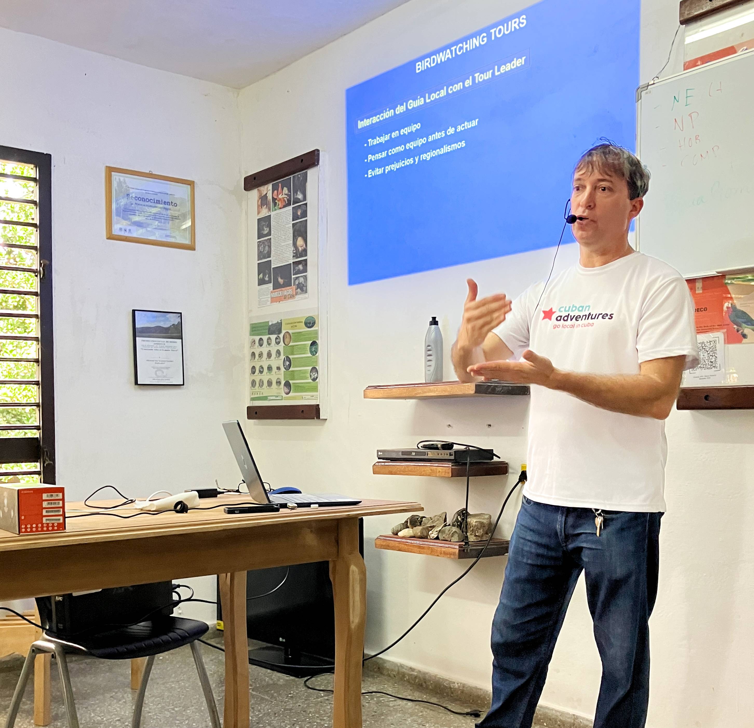 Cuban Adventures guide Yuri Napoles providing a lecture in Responsible Birding Yuri Napoles